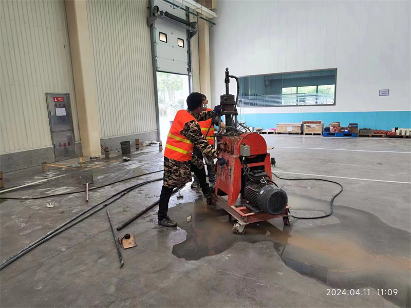 礼县厂房地面下沉塌陷注浆加固施工